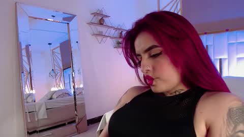 Valerie  online show from November 17, 2025, 10:37 pm