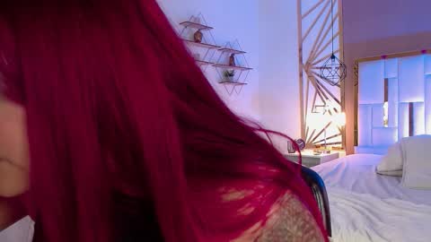 Valerie  online show from November 25, 2025, 4:18 pm