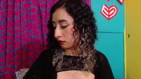 vale online show from November 21, 2025, 8:29 pm