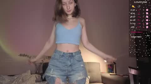 Snapshot of valerie_mooon chatting on May 30, 2026, 7:33 pm Kristi moony online show from May 30, 2026, 7:33 pm
