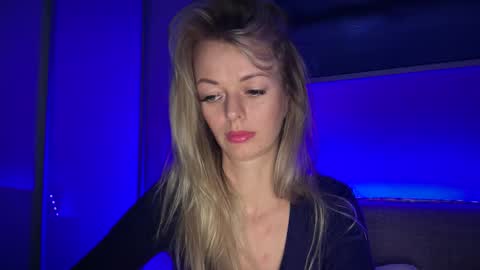 Valerie  online show from February 12, 2026, 5:52 pm