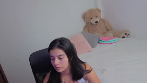 valerihouse_ online show from August 6, 2026, 2:13 am