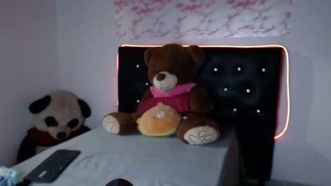 Vale online show from April 7, 2026, 11:48 pm