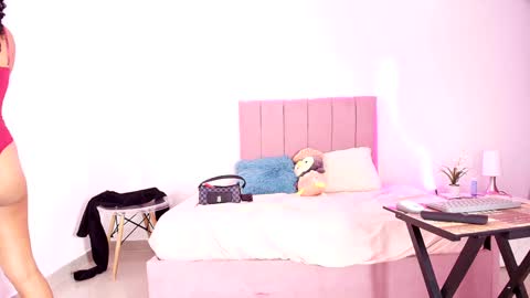 Snapshot of valerin_salazar chatting on September 15, 2025, 11:05 pm valeria online show from September 15, 2025, 11:05 pm