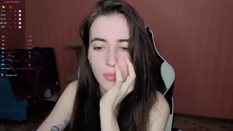 valeritiio online show from November 21, 2025, 4:33 am