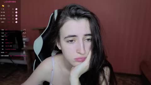 valeritiio online show from December 16, 2025, 5:01 am