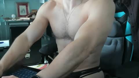 athletic ass muscles underwear smooth cock online show from February 20, 2025, 7:30 pm
