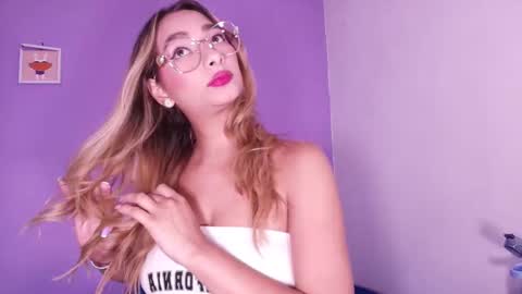 Valeryn online show from September 10, 2025, 3:06 am