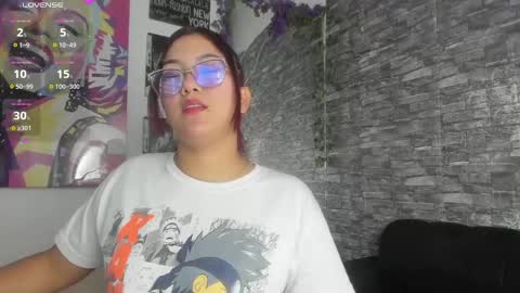 valery__69 online show from September 24, 2025, 1:36 pm