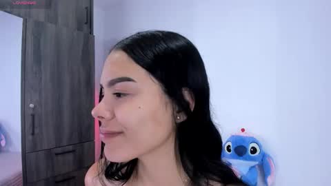 Cris  online show from February 25, 2026, 3:05 am