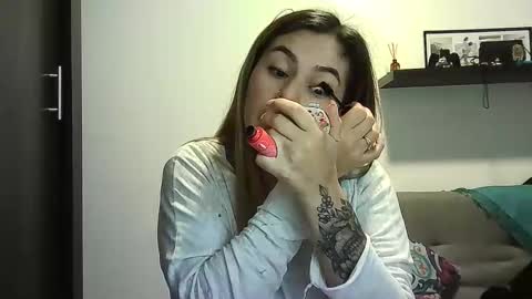 Snapshot of valery__rouse_ chatting on June 2, 2026, 12:07 pm Valery online show from June 2, 2026, 12:07 pm
