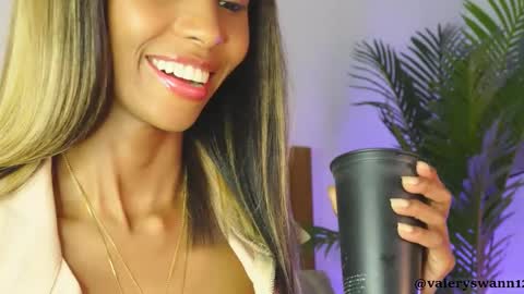 Valery swan1 online show from November 8, 2025, 2:23 am