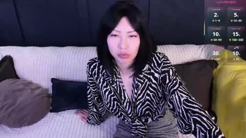 Valery Mur3 online show from April 16, 2026, 1:01 pm