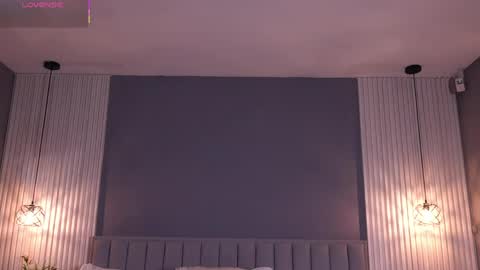 Carla online show from April 18, 2026, 11:03 am