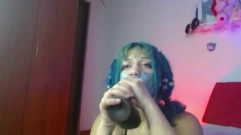 zoe online show from March 8, 2026, 10:35 pm