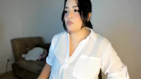 Valery Soto online show from March 7, 2025, 11:38 pm