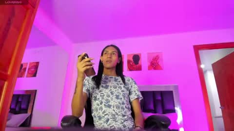 ValeryTs1 online show from May 10, 2026, 6:24 pm