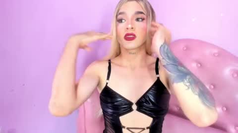 Snapshot of valeryysalasar chatting on July 17, 2026, 5:14 am valeryysalasar online show from July 17, 2026, 5:14 am