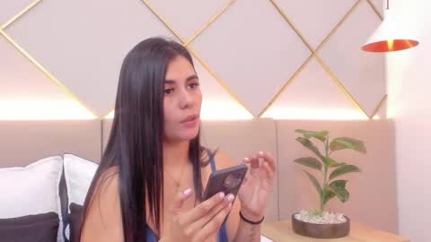 Sofia online show from February 19, 2026, 10:39 pm