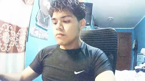 Valesh19 online show from January 12, 2026, 5:12 am