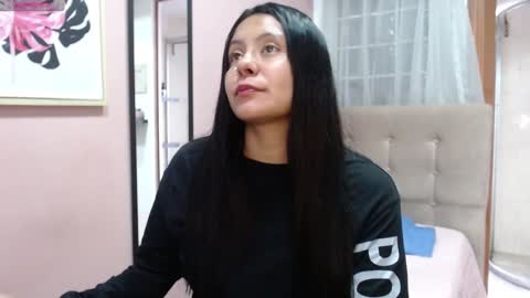 Snapshot of valevicious chatting on December 10, 2024, 7:22 pm valevicious online show from December 10, 2024, 7:22 pm