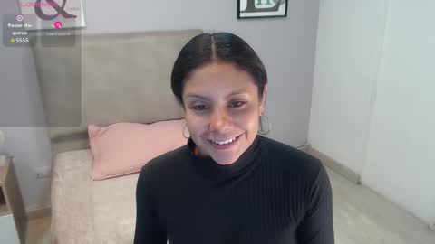 Snapshot of valevicious chatting on November 28, 2025, 7:49 pm valevicious online show from November 28, 2025, 7:49 pm