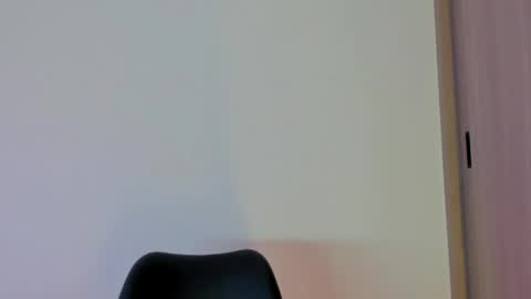 Valezny V online show from April 4, 2026, 4:26 pm