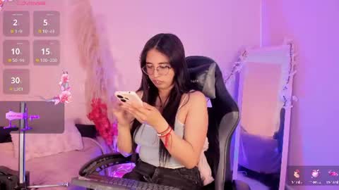 Snapshot of valk_diaz chatting on July 16, 2026, 4:07 am Valk online show from July 16, 2026, 4:07 am