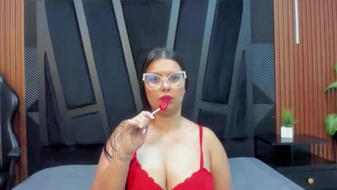 VALKA ROSS online show from October 28, 2025, 11:29 pm