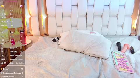 Valkiria moore  online show from February 21, 2025, 12:49 am