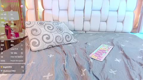 Valkiria moore  online show from February 24, 2025, 10:47 pm