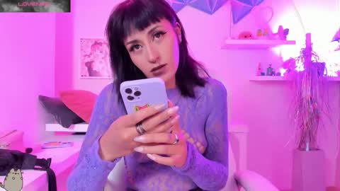 Valkiria online show from September 18, 2025, 5:31 am