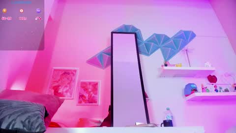 Valkiria online show from March 19, 2026, 5:33 am