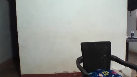 valkyazrael online show from March 4, 2026, 9:32 pm