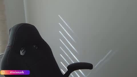 Snapshot of valkyriarose chatting on January 8, 2026, 2:30 pm Isis online show from January 8, 2026, 2:30 pm