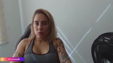 Snapshot of valkyriarose chatting on January 12, 2026, 3:06 pm Isis online show from January 12, 2026, 3:06 pm