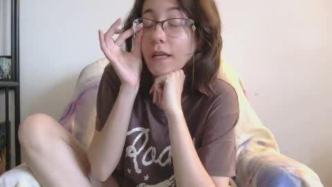 Snapshot of valleriestarr chatting on April 4, 2026, 1:19 pm Vallerie Starr online show from April 4, 2026, 1:19 pm
