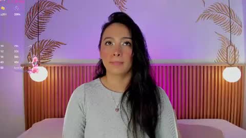 valleriie_ online show from June 16, 2026, 5:04 pm