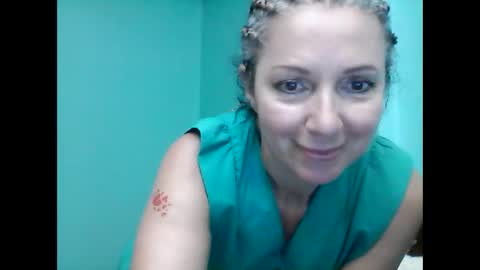 ValleriWind online show from February 18, 2025, 6:26 pm