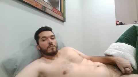 valleyboii69 online show from December 1, 2025, 3:11 am