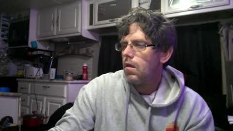 Snapshot of valleycamboy chatting on October 18, 2025, 9:10 am ValleyCamBoy and Friends online show from October 18, 2025, 9:10 am