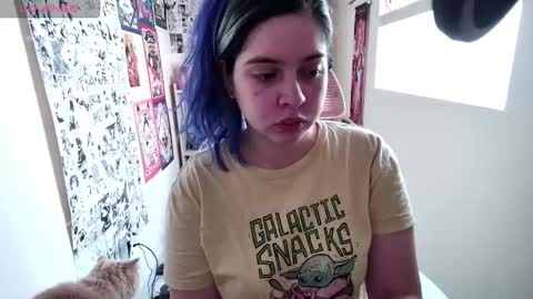 Im Violet online show from November 9, 2025, 6:17 pm