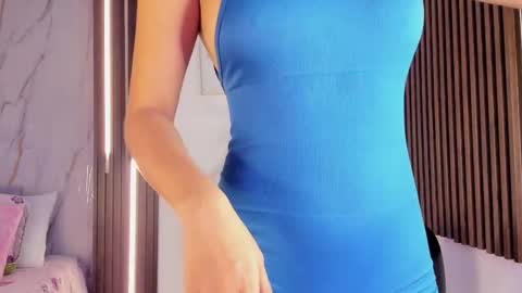 Vallolet Peach  online show from February 10, 2026, 12:09 pm