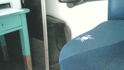 valoryys online show from January 18, 2026, 3:16 pm