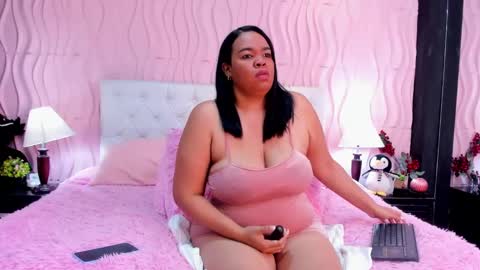 Snapshot of valrery_roussex chatting on March 7, 2025, 10:43 pm Valery online show from March 7, 2025, 10:43 pm