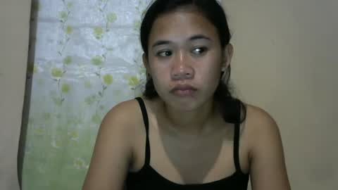 Snapshot of valuptous_sapphire chatting on March 5, 2025, 12:33 pm sapphire online show from March 5, 2025, 12:33 pm
