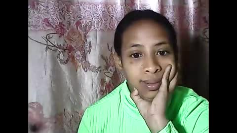 valysexyhot online show from June 8, 2026, 4:46 am