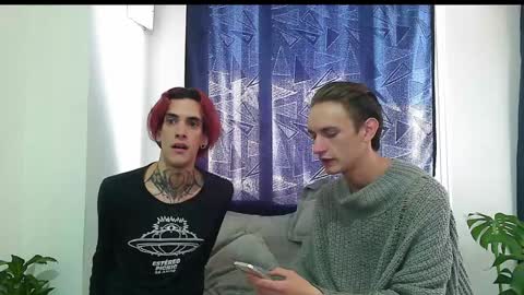 Vamp Noah and Dan online show from December 4, 2024, 7:45 pm