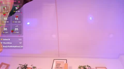 vamp  online show from February 3, 2026, 2:53 am