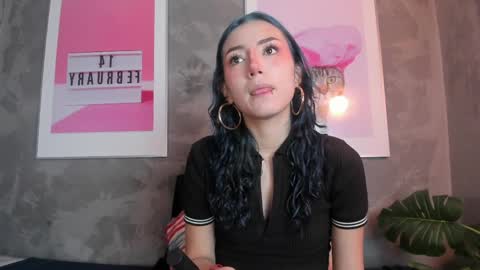 vamp  online show from April 1, 2026, 9:45 pm